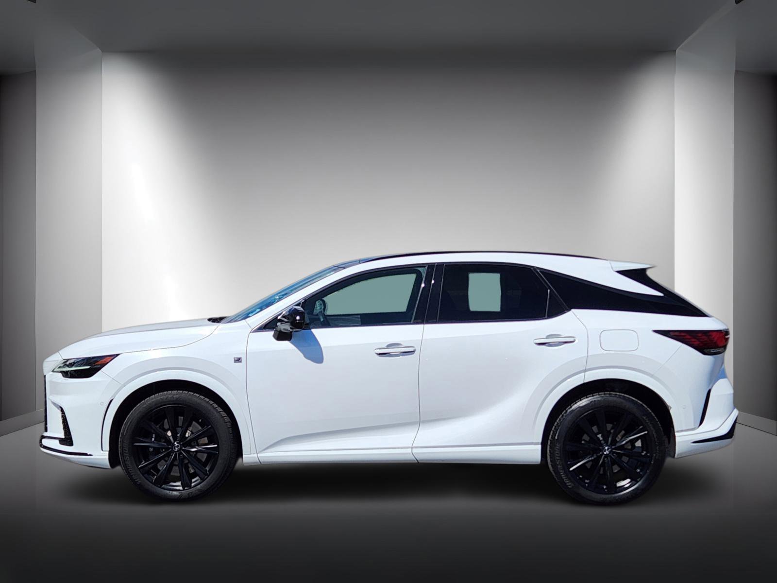 Used 2024 Lexus RX 500h F Sport w/ Convenience Package AWD/4WD image 2