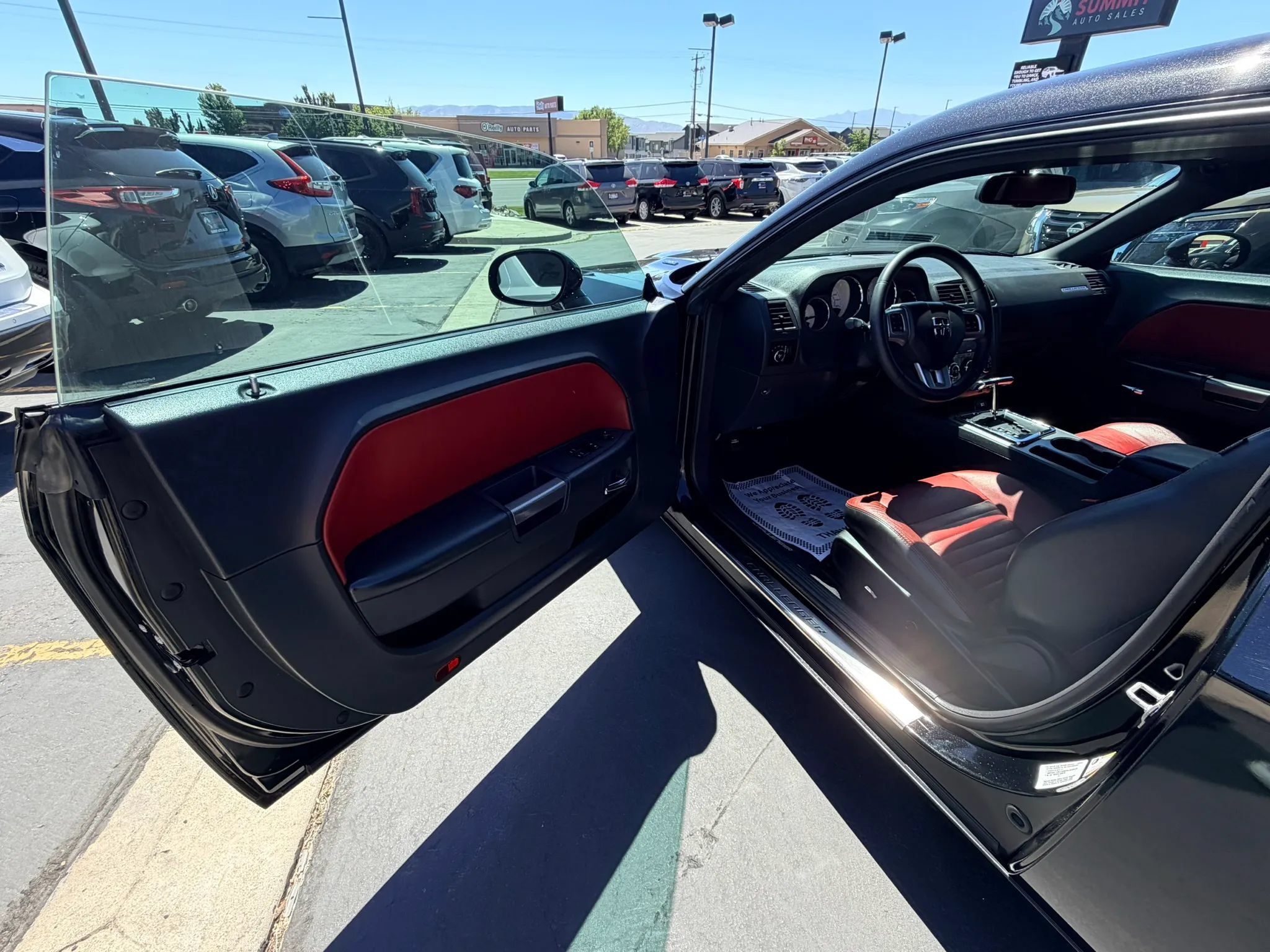 Used 2013 Dodge Challenger R/T RWD image 10