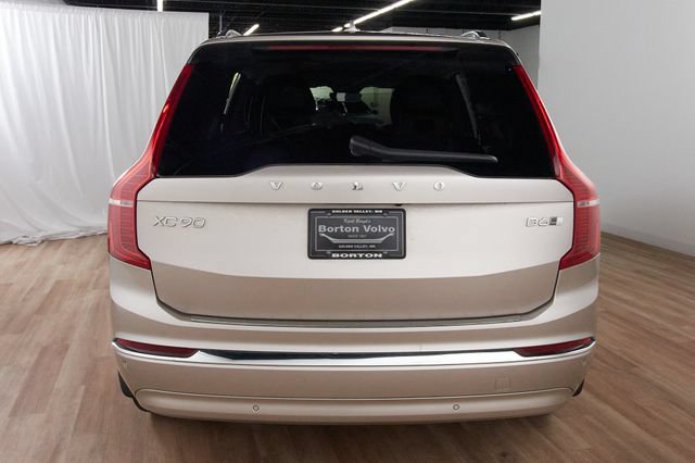 Certified 2023 Volvo XC90 B6 Plus w/ Protection Package Premier AWD/4WD image 4
