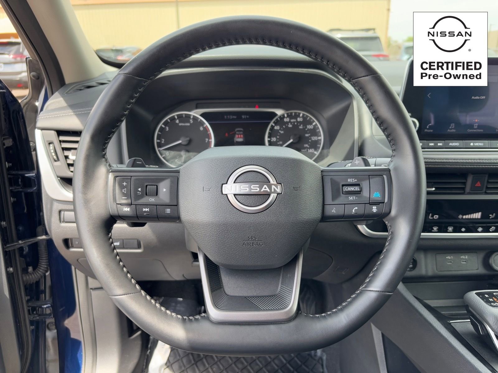 Certified 2025 Nissan Rogue SV image 18