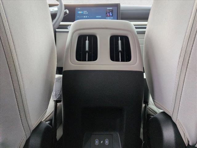 Used 2025 Hyundai Tucson SEL image 16