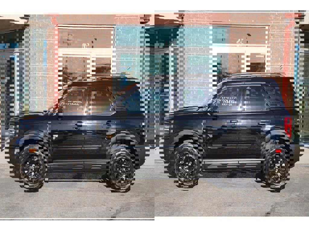 Used 2025 Ford Bronco Sport Badlands image 5