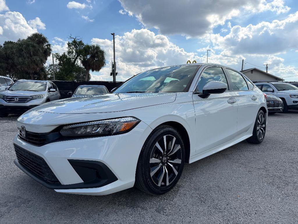 Used 2023 Honda Civic EX image 1