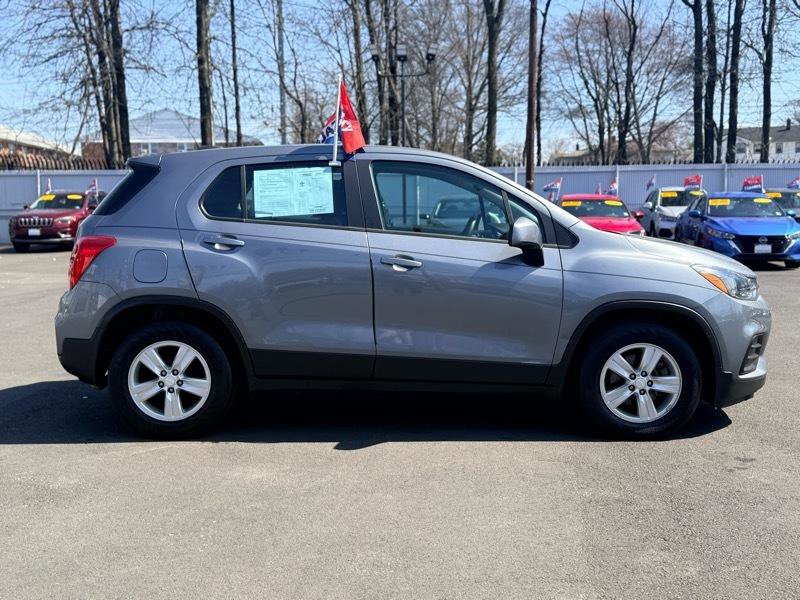 Used 2020 Chevrolet Trax LS image 5