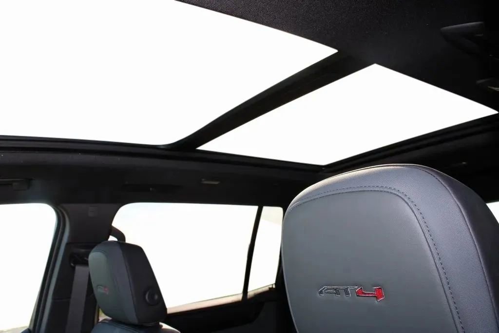 New 2025 GMC Acadia AT4 w/ Super Cruise Package image 33