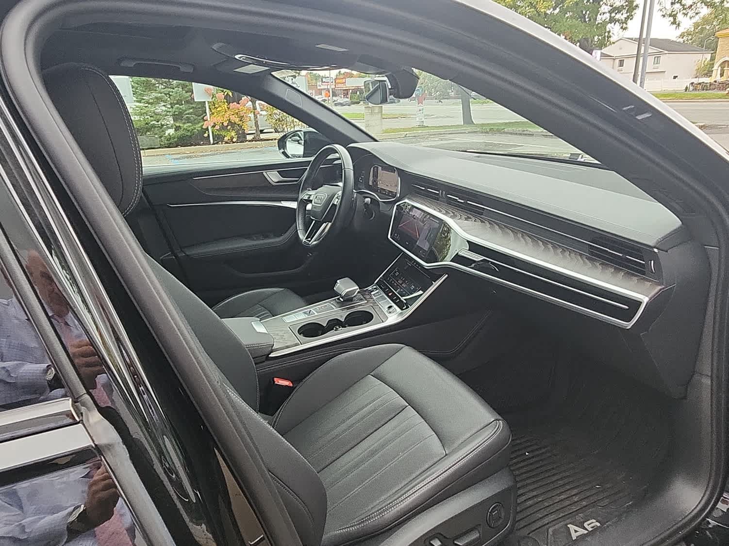 Used 2023 Audi A6 3.0T allroad Premium Plus w/ Executive Package AWD/4WD image 34