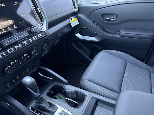 New 2026 Nissan Frontier SV w/ All-Weather Content Package AWD/4WD image 19