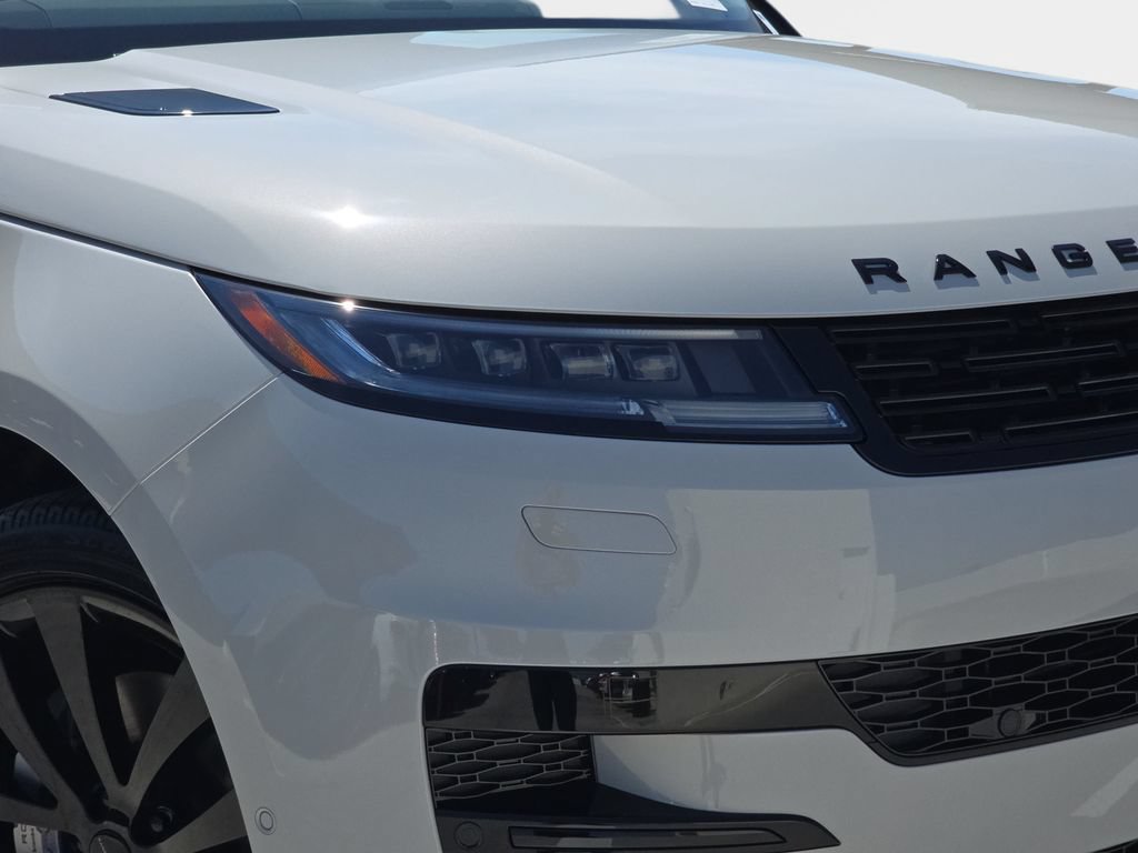 New 2027 Land Rover Range Rover Sport Dynamic SE AWD/4WD image 33