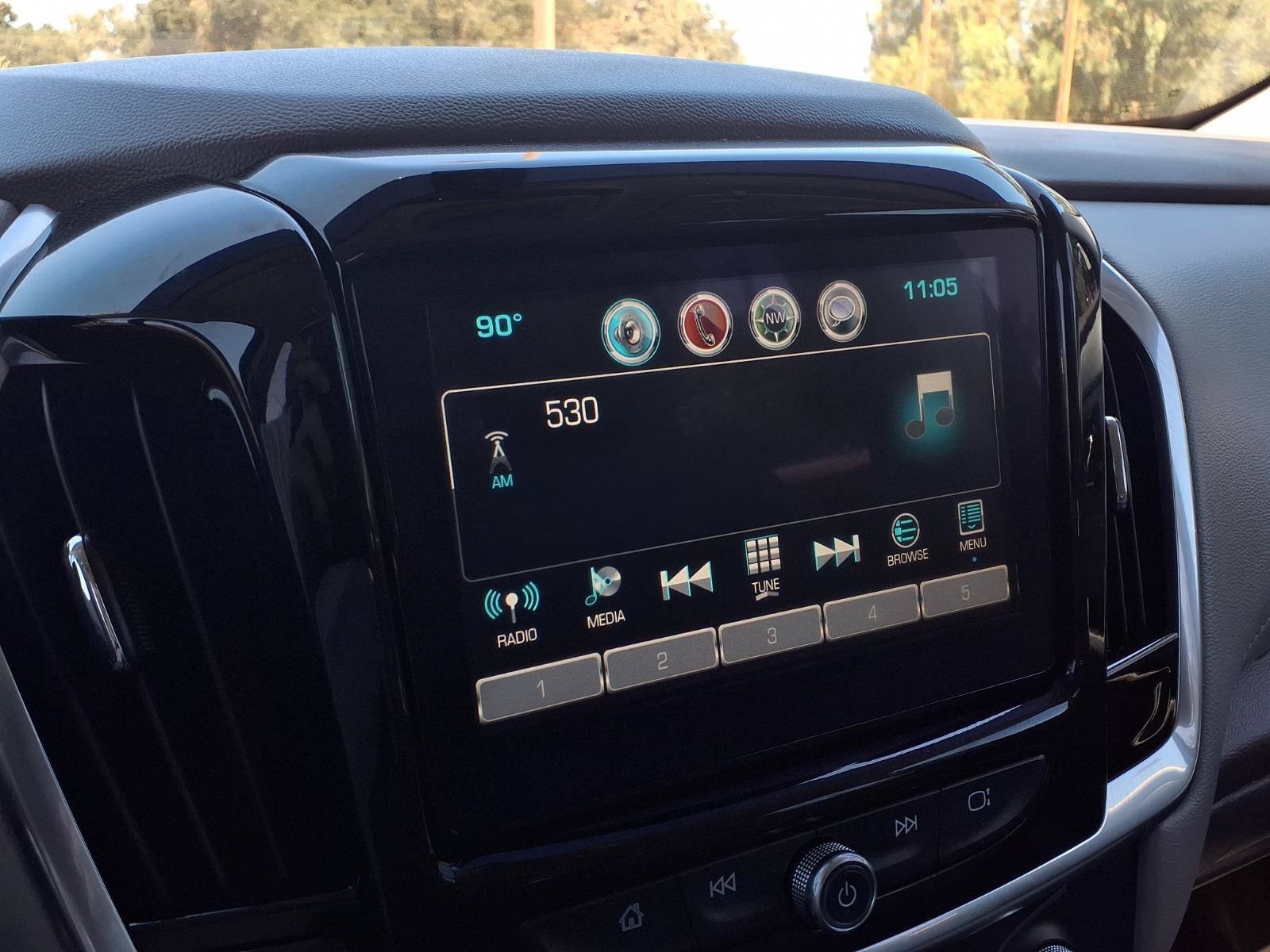 Used 2019 Chevrolet Traverse LT FWD image 8
