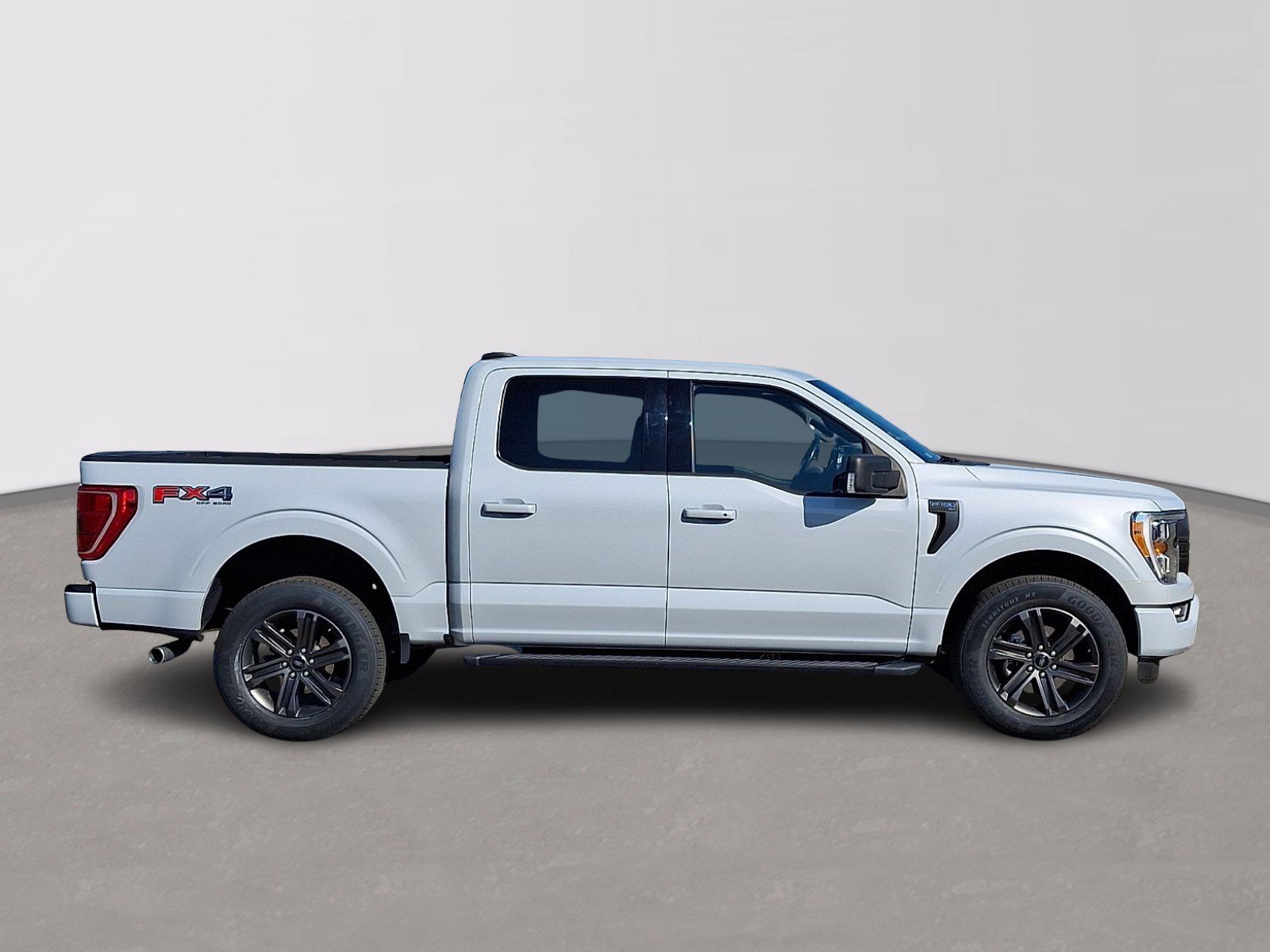 Certified 2022 Ford F150 XLT w/ Equipment Group 302A High AWD/4WD image 7