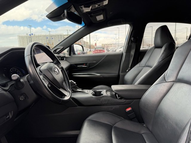 Used 2023 Toyota Venza XLE image 20