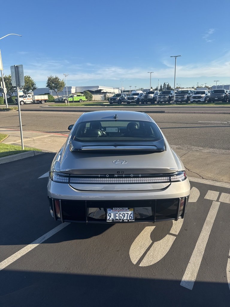 Used 2023 Hyundai Ioniq 6 Limited image 6