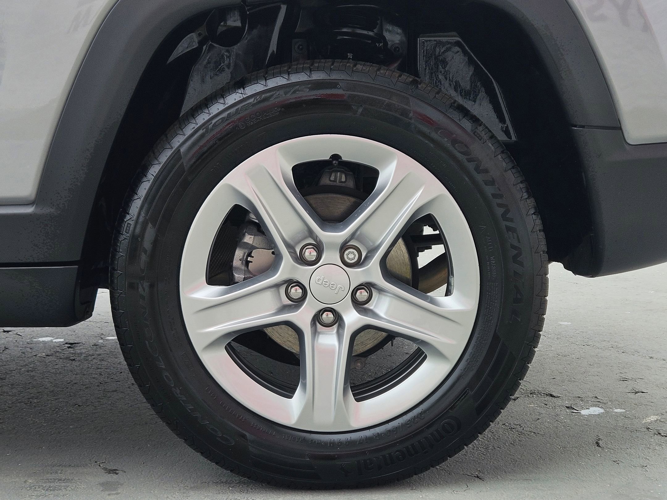 Used 2023 Jeep Compass Latitude w/ Convenience Group image 29