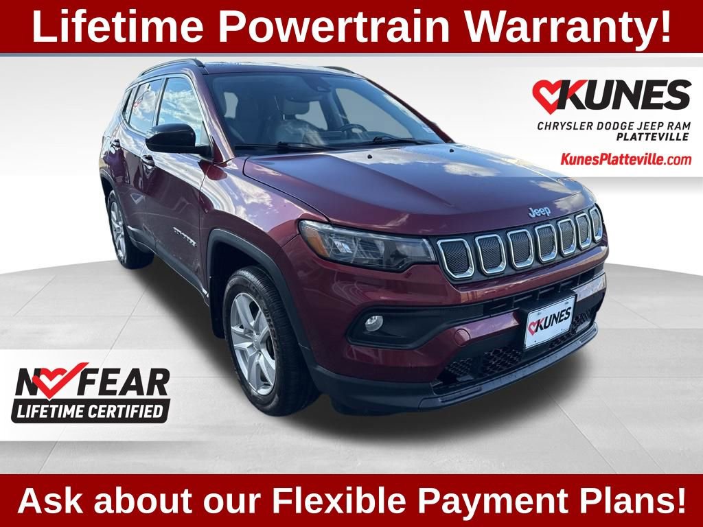 Used 2022 Jeep Compass Latitude w/ Convenience Group AWD/4WD image 1