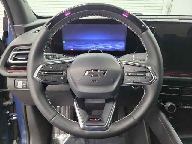 Used 2025 Chevrolet Traverse Z71 w/ Enhanced Driving Package AWD/4WD image 24