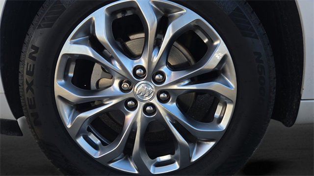 Used 2020 Buick Enclave Avenir w/ Avenir Technology Package image 40