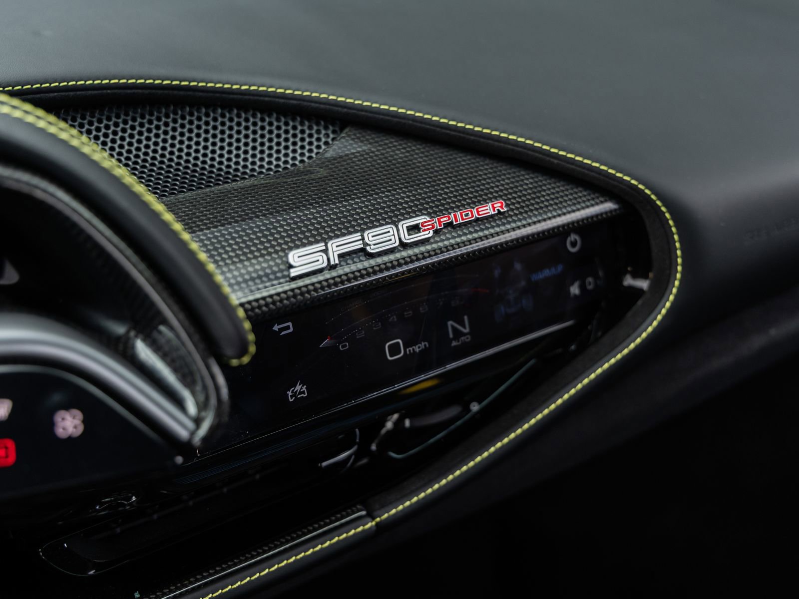 Used 2024 Ferrari SF90 Spider image 41