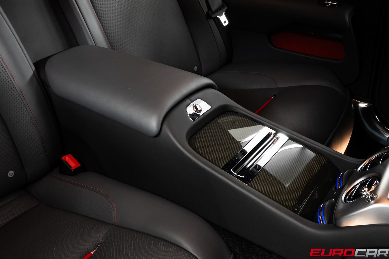 Used 2016 Rolls-Royce Wraith RWD image 38
