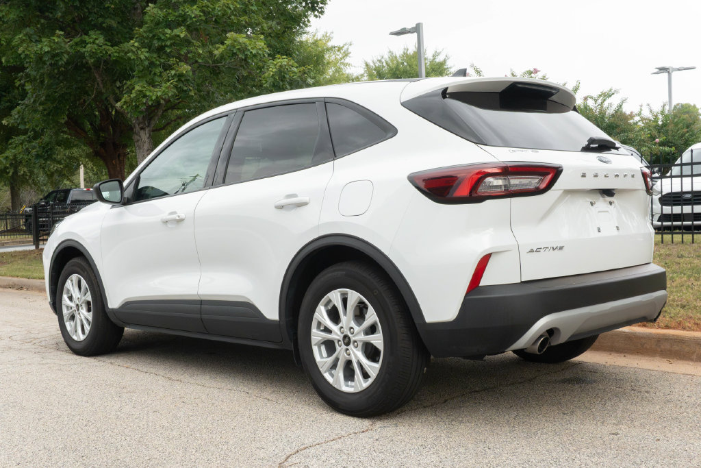 Used 2025 Ford Escape Active FWD image 6