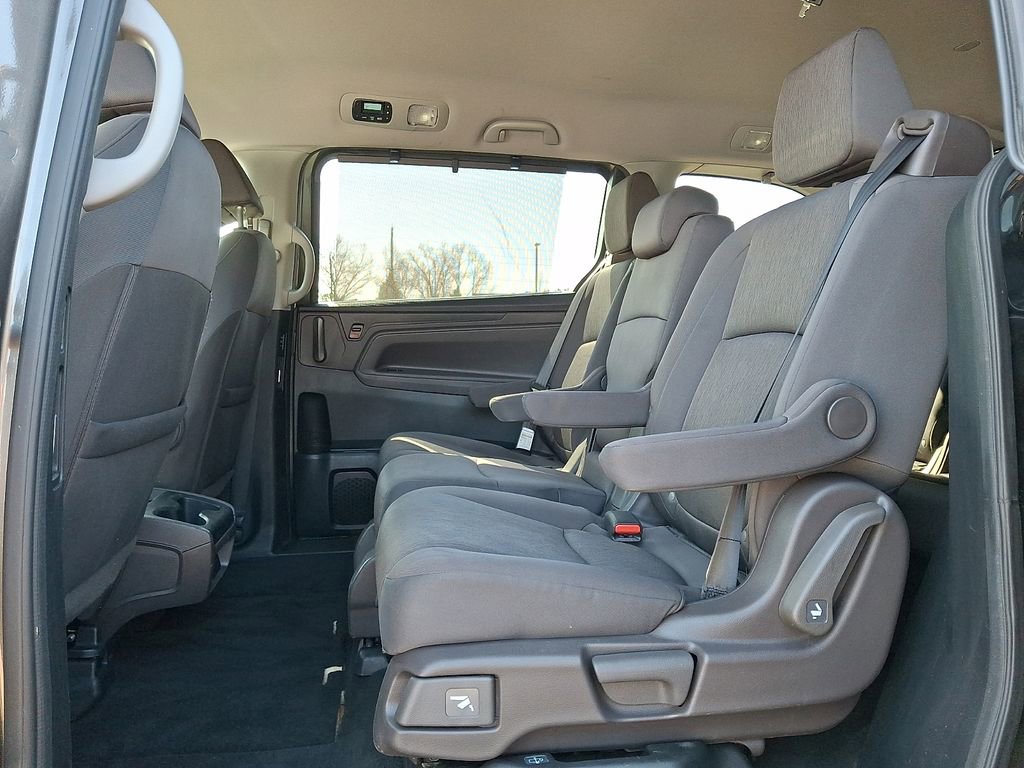 Used 2023 Honda Odyssey EX image 11