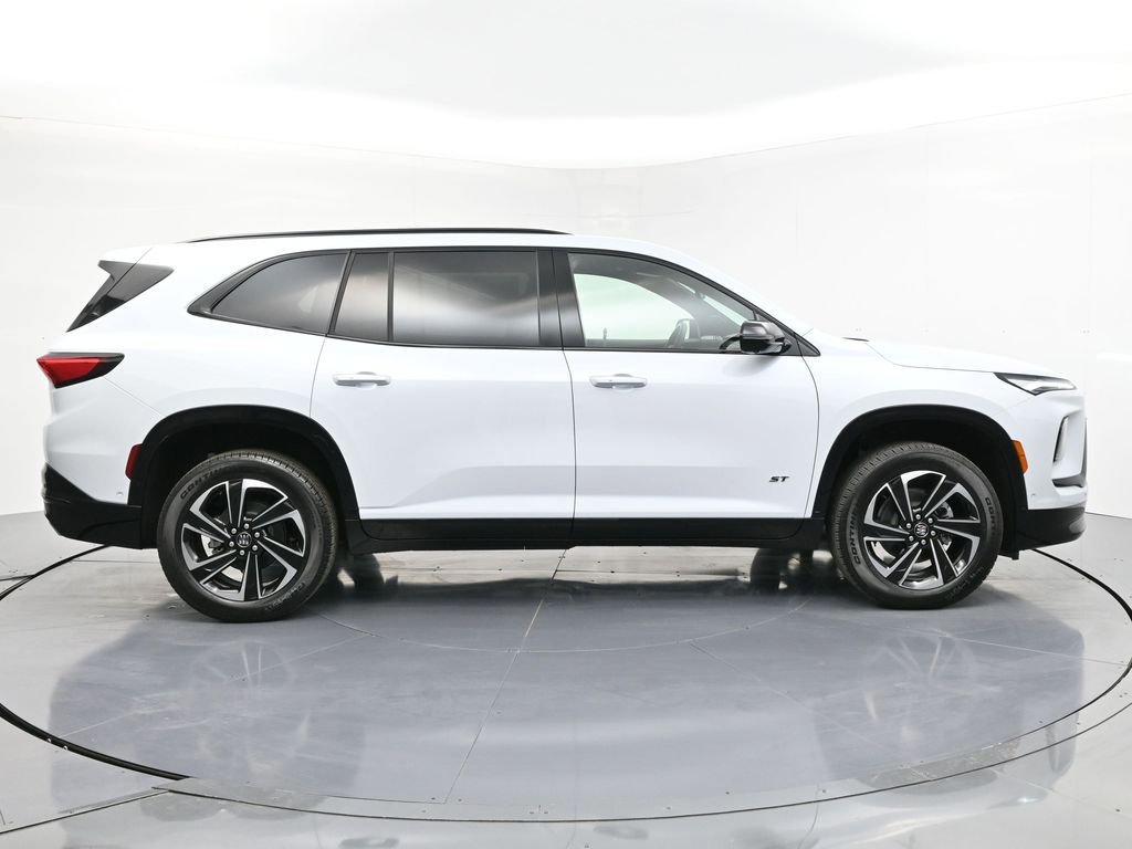 New 2026 Buick Enclave Sport Touring w/ Super Cruise Package image 6