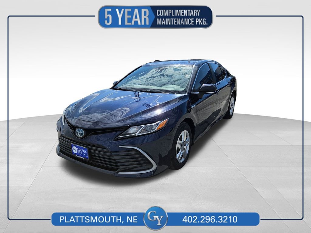 Used 2021 Toyota Camry LE FWD image 1