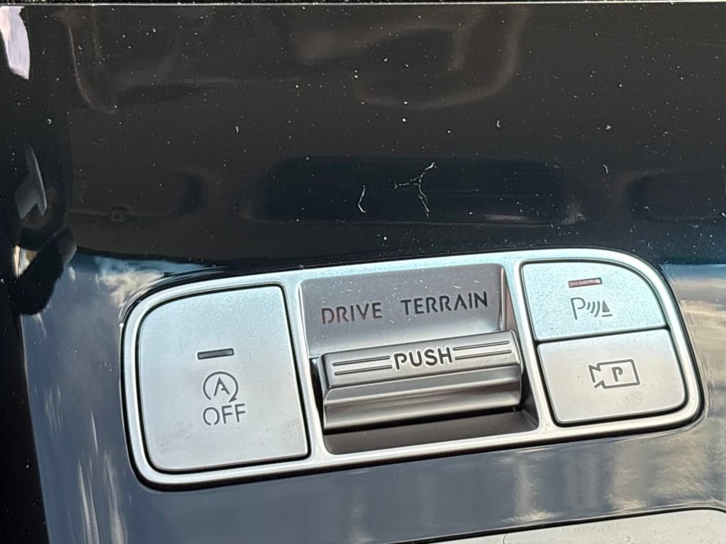 New 2026 Genesis GV70 2.5T AWD/4WD image 18