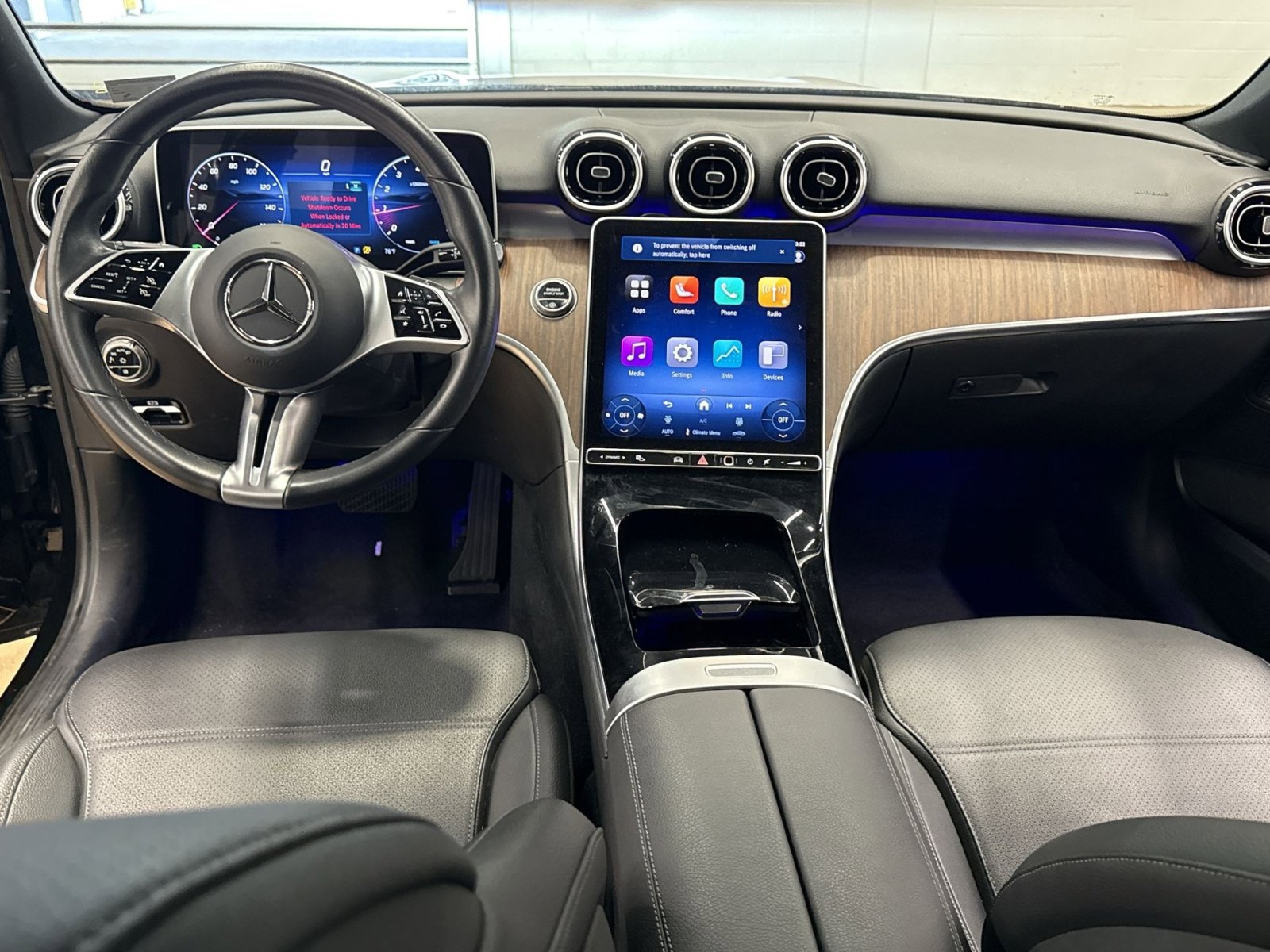 Used 2025 Mercedes-Benz C 300 4MATIC Sedan image 24