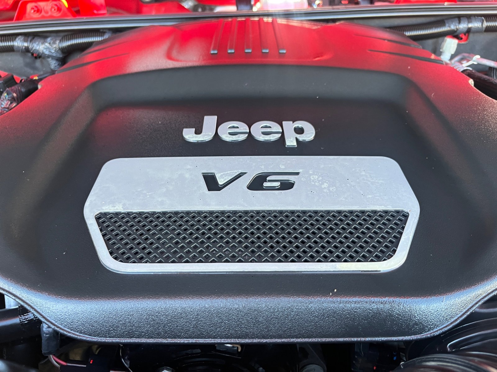 Used 2017 Jeep Wrangler Unlimited Rubicon w/ Connectivity Group image 22