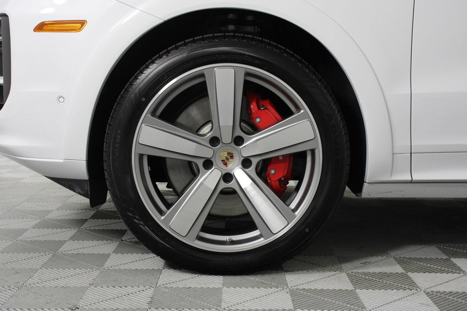 Certified 2026 Porsche Cayenne S AWD/4WD image 30