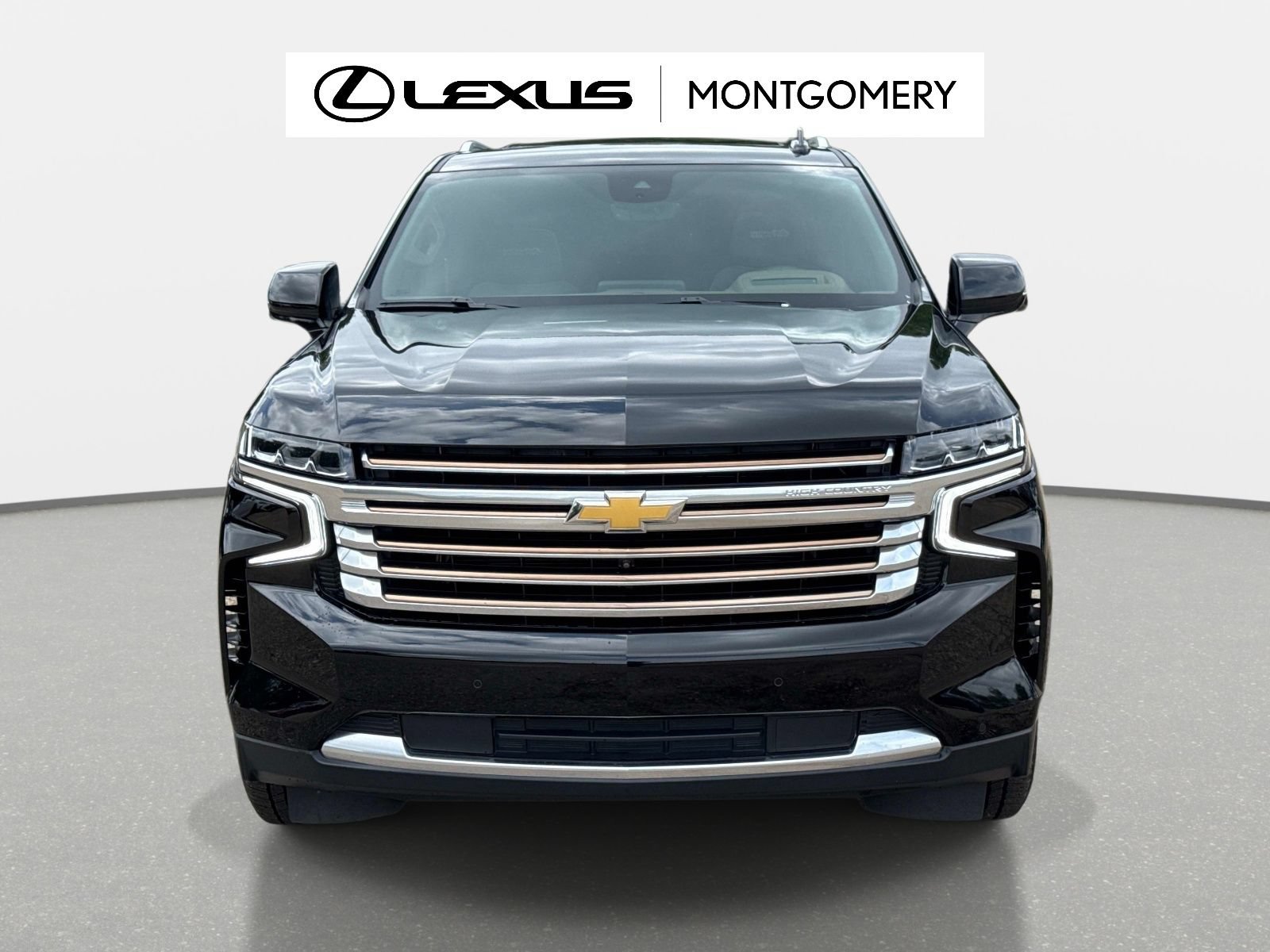Used 2024 Chevrolet Tahoe High Country AWD/4WD image 8