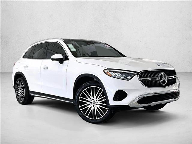 Used 2025 Mercedes-Benz GLC 300 image 12