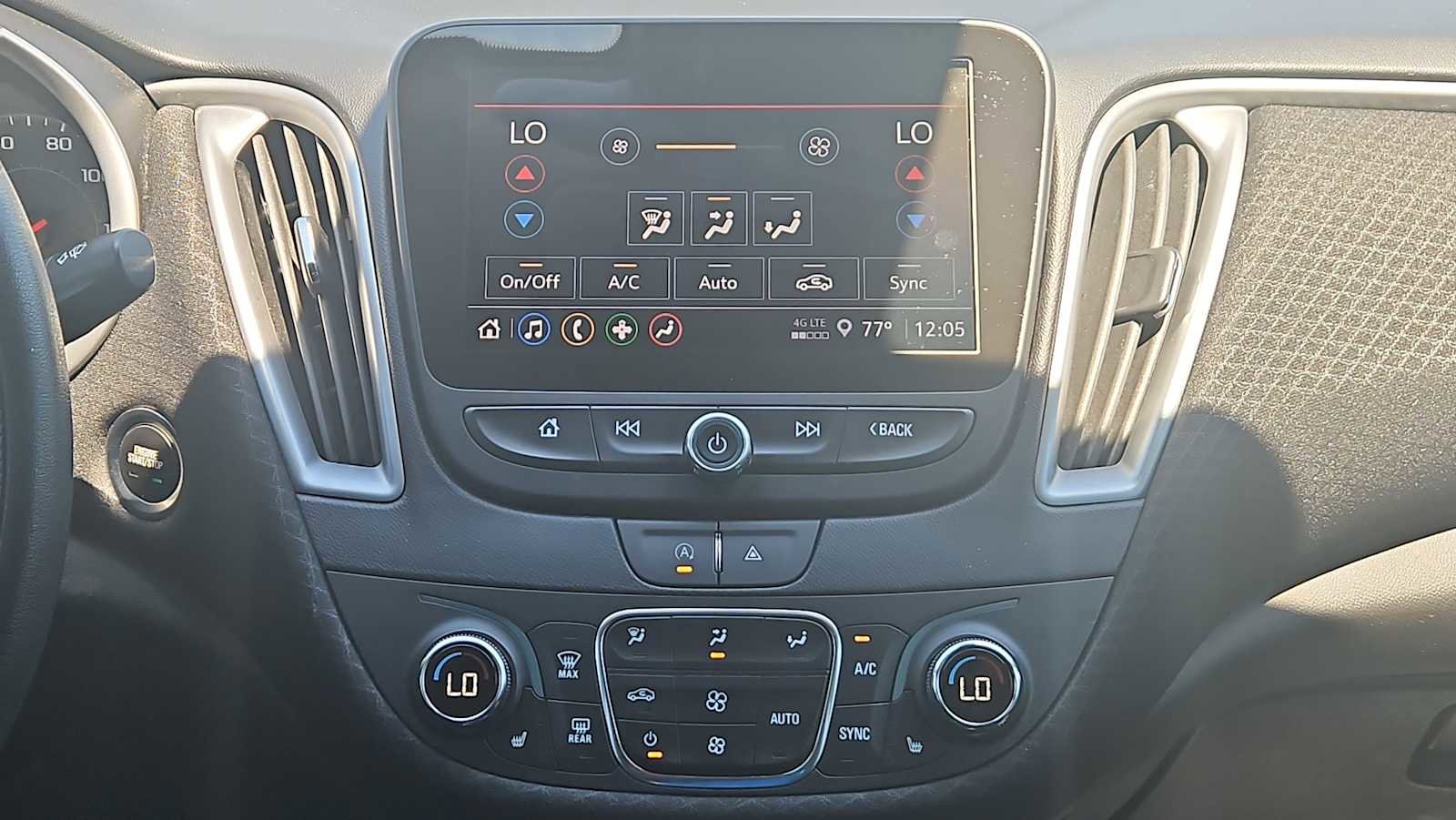 Used 2023 Chevrolet Malibu LT FWD image 16