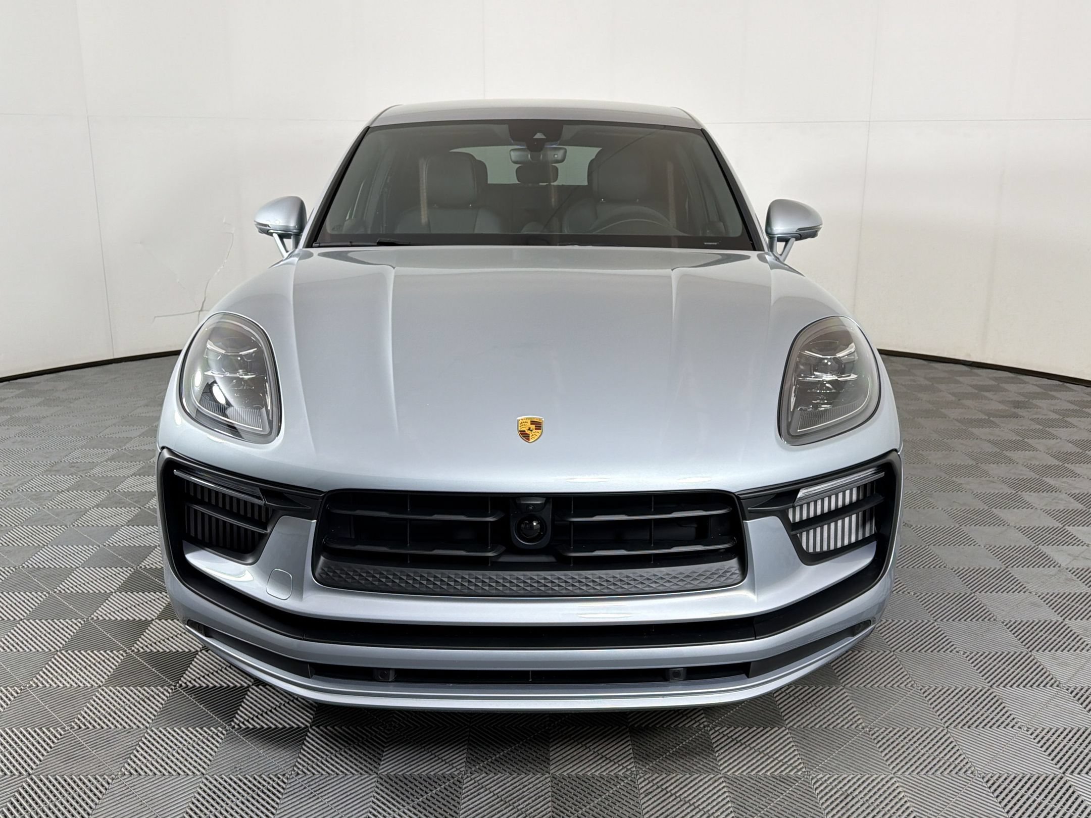 New 2026 Porsche Macan S AWD/4WD image 7