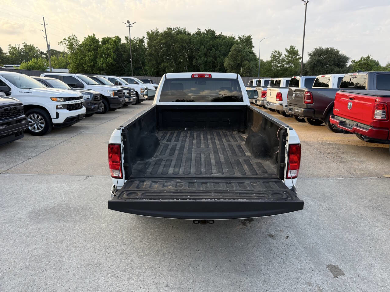 Used 2016 RAM 1500 Lone Star RWD image 32