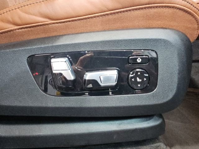 Used 2019 BMW X7 xDrive50i w/ Dynamic Handling Package image 43