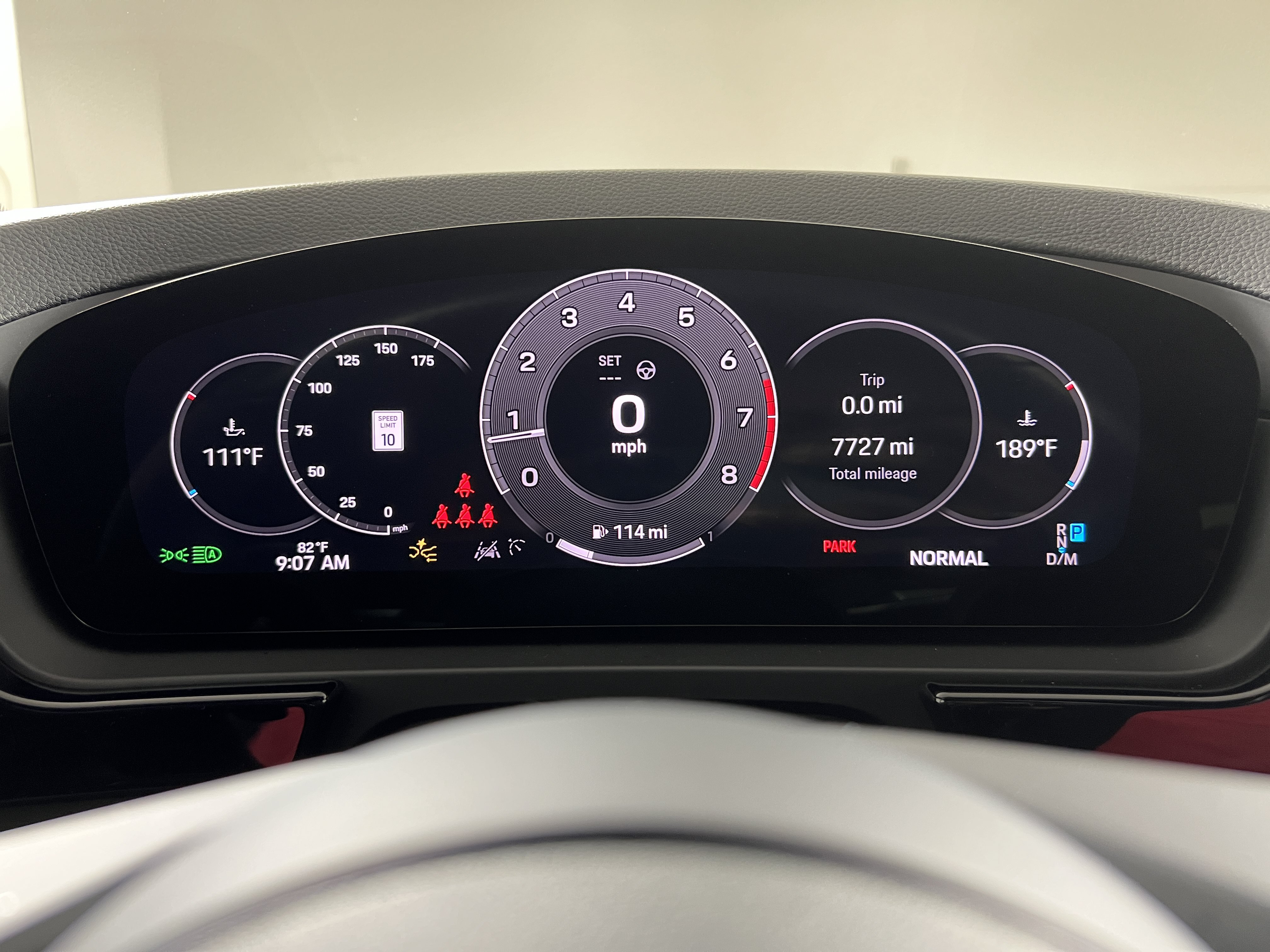 Certified 2024 Porsche Cayenne Coupe AWD/4WD image 18