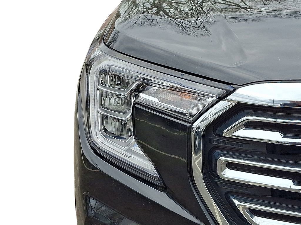 Used 2024 GMC Terrain SLT image 10