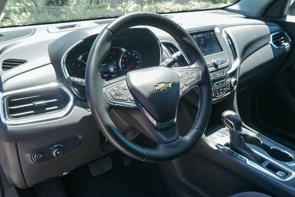 Used 2024 Chevrolet Equinox LT FWD image 16