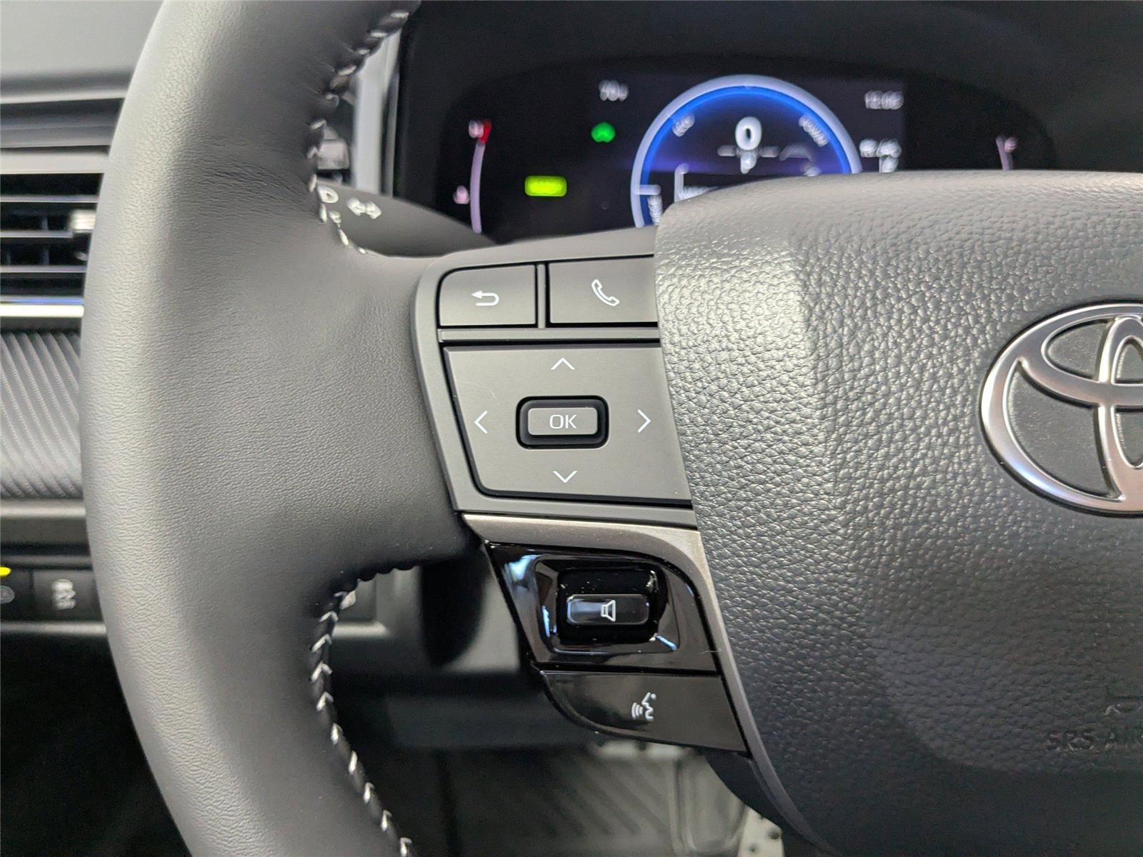 New 2026 Toyota Camry SE image 13
