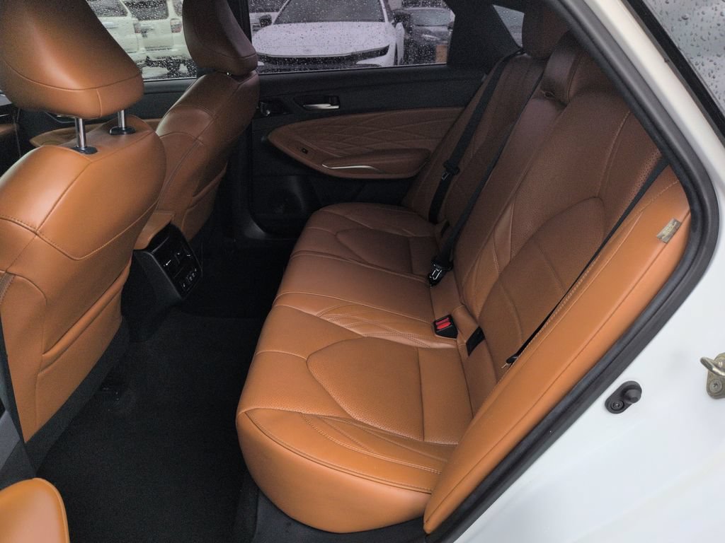 Used 2020 Toyota Avalon Limited w/ Advanced Safety Package FWD image 25