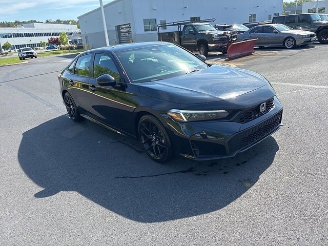 Used 2025 Honda Civic Sport image 2