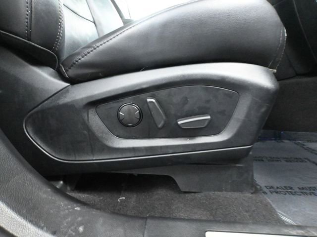 Used 2023 Ford Explorer Platinum w/ Technology Package image 54