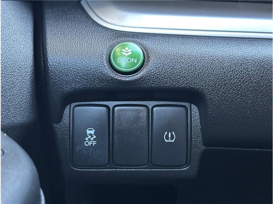 Used 2015 Honda CR-V LX image 28