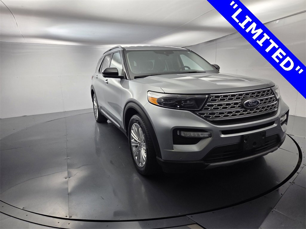 Used 2020 Ford Explorer Limited w/ Class III Trailer Tow Package image 3