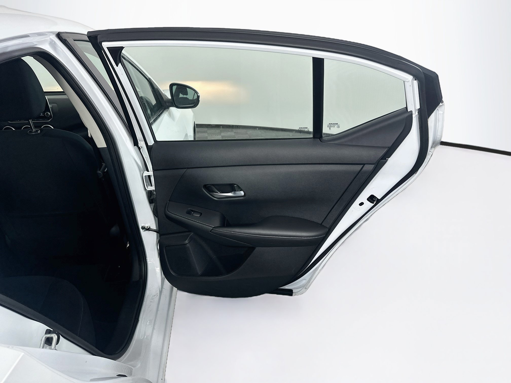 Used 2023 Nissan Sentra SV w/ All-Weather Package FWD image 30