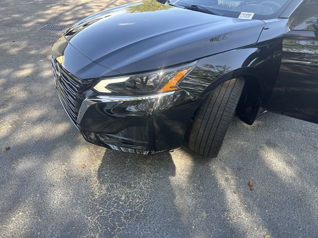Used 2025 Nissan Altima 2.5 SL FWD image 32