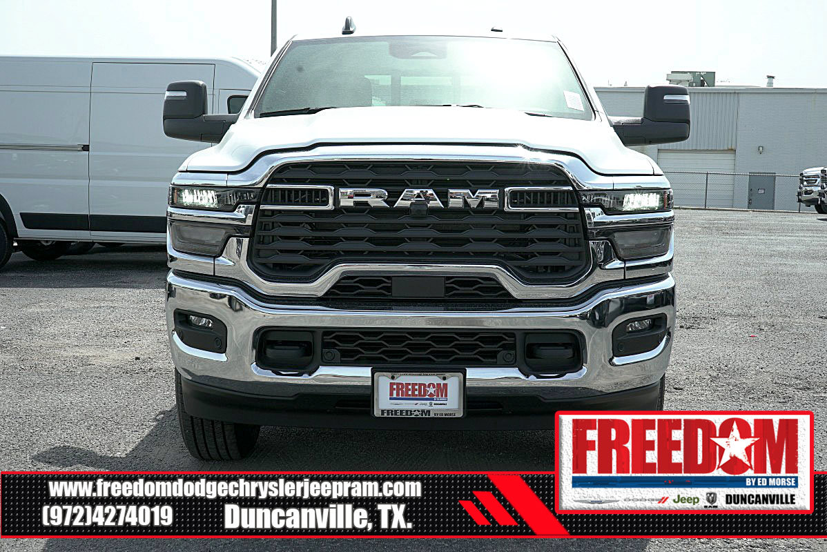 New 2025 RAM 2500 Tradesman AWD/4WD image 8