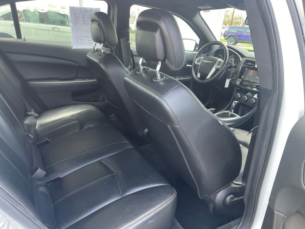 Used 2013 Chrysler 200 Limited w/ Sun/Sound Group image 21