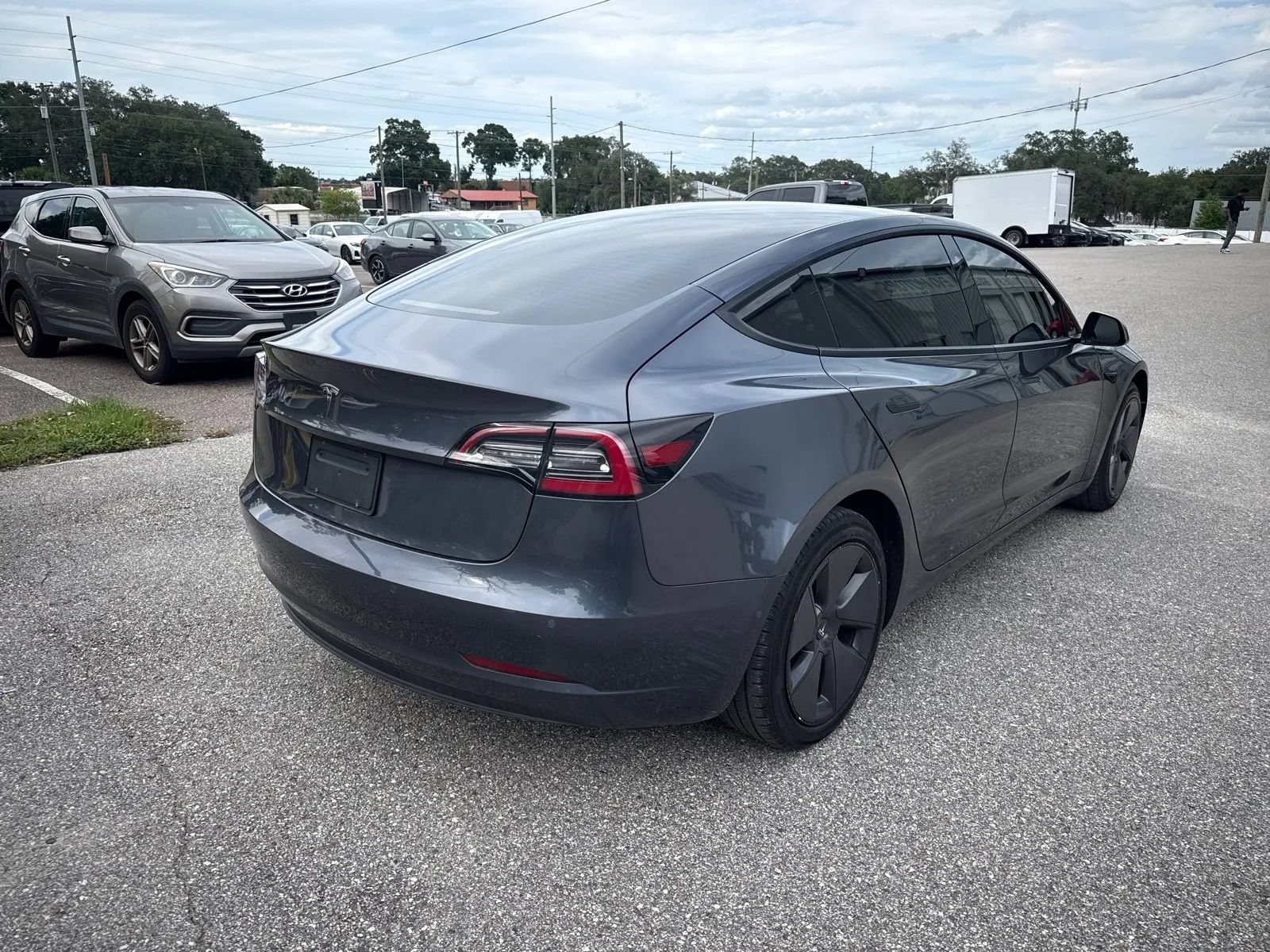Used 2022 Tesla Model 3 Standard Range RWD image 7